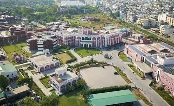 Aligarh Muslim University