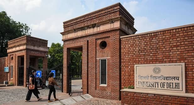 University of Delhi: Admission Procedure, How To Check Result, Student Login